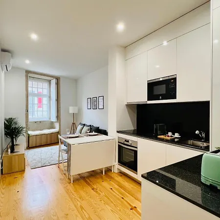 Almada Charming Porto